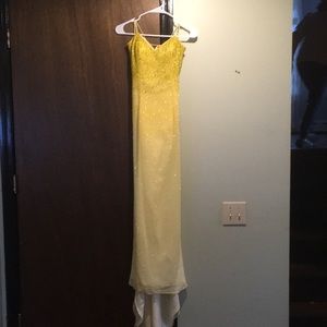Yellow backless bugle beaded prom dress with purse